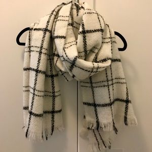 Banana Republic Plaid Claudette Scarf